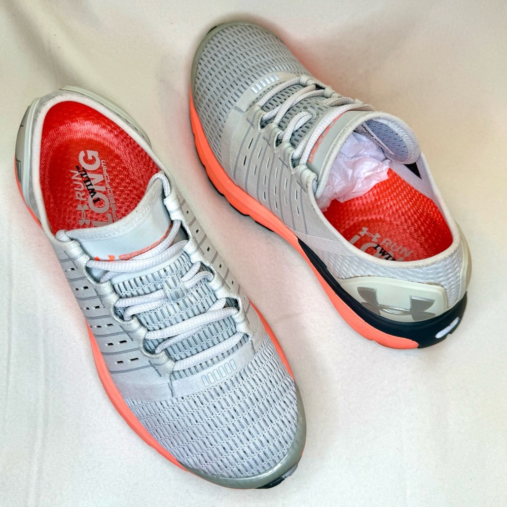 Under Armour Women’s Speedform in Light Gray and Coral Running Shoes